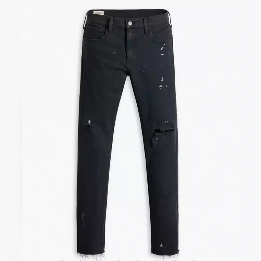 NWT Levi’s Men’s 512 Slim Taper Distressed Jeans